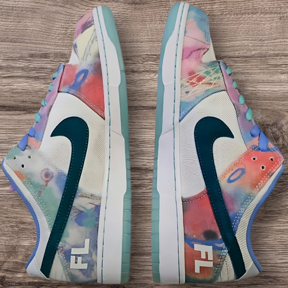 Nike SB Dunk Low x Futura Laboratories Bleached Aqua - Size 13 (No Box) - Picture 2 of 7